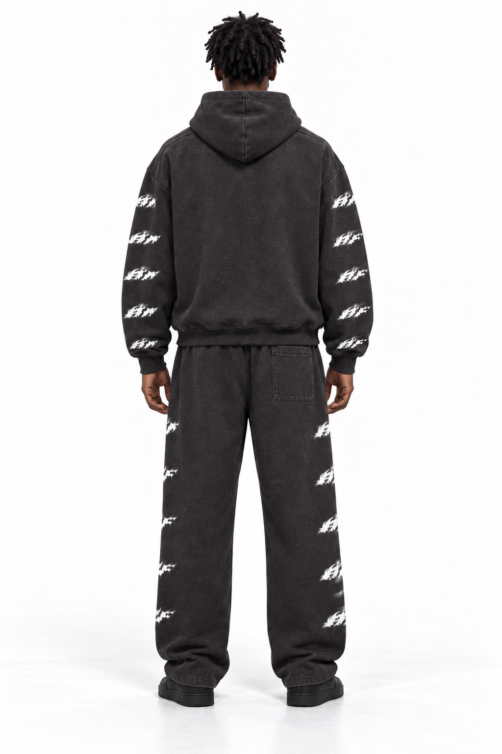 ANF model | Grey | Male | Back